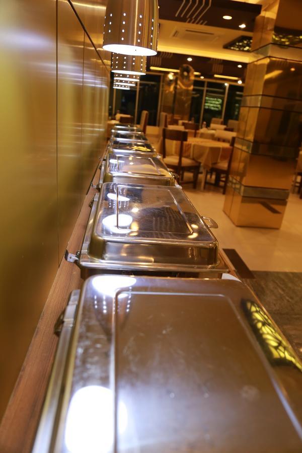 Tiger Garden Int Hotel Khulna Екстер'єр фото