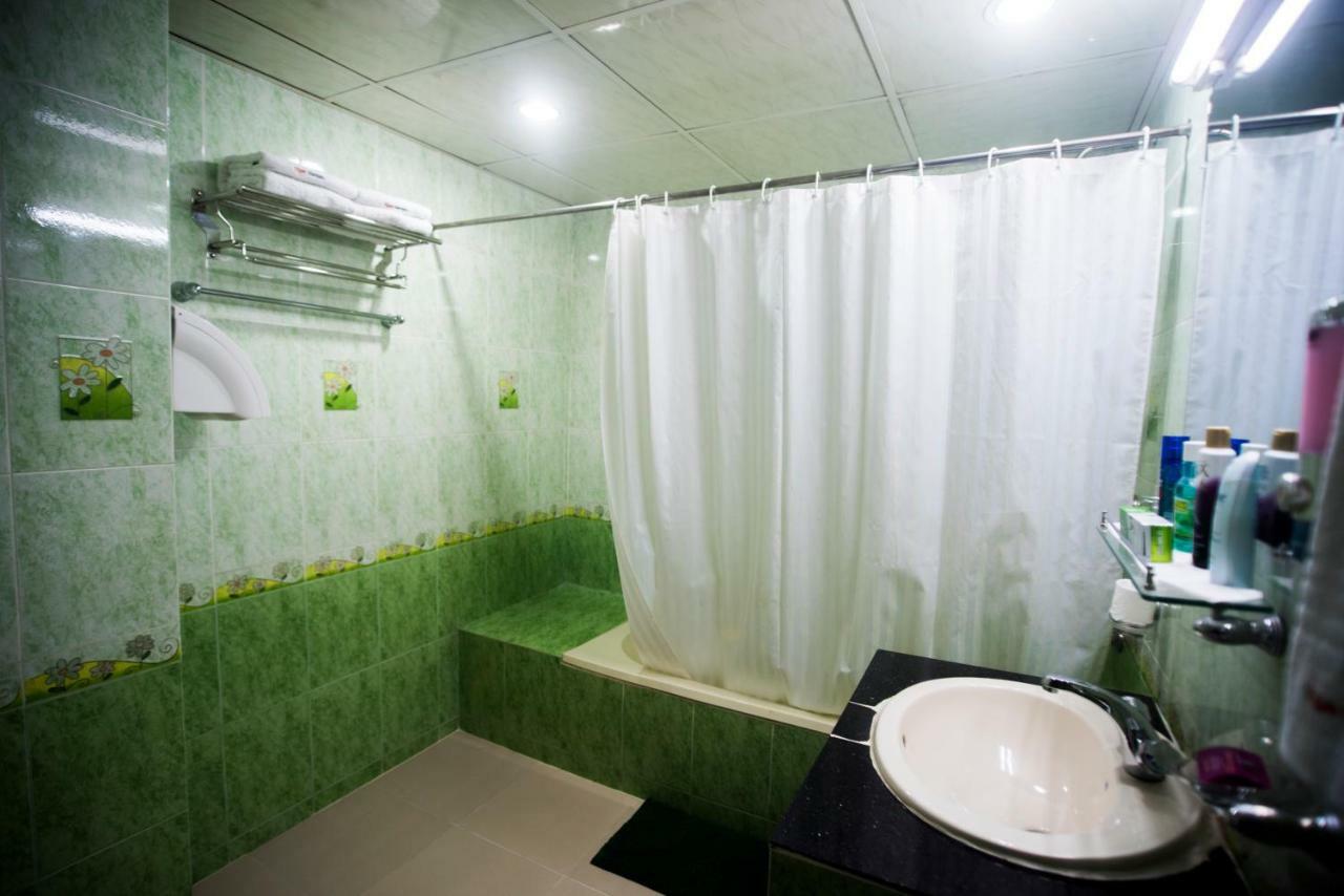 Tiger Garden Int Hotel Khulna Екстер'єр фото