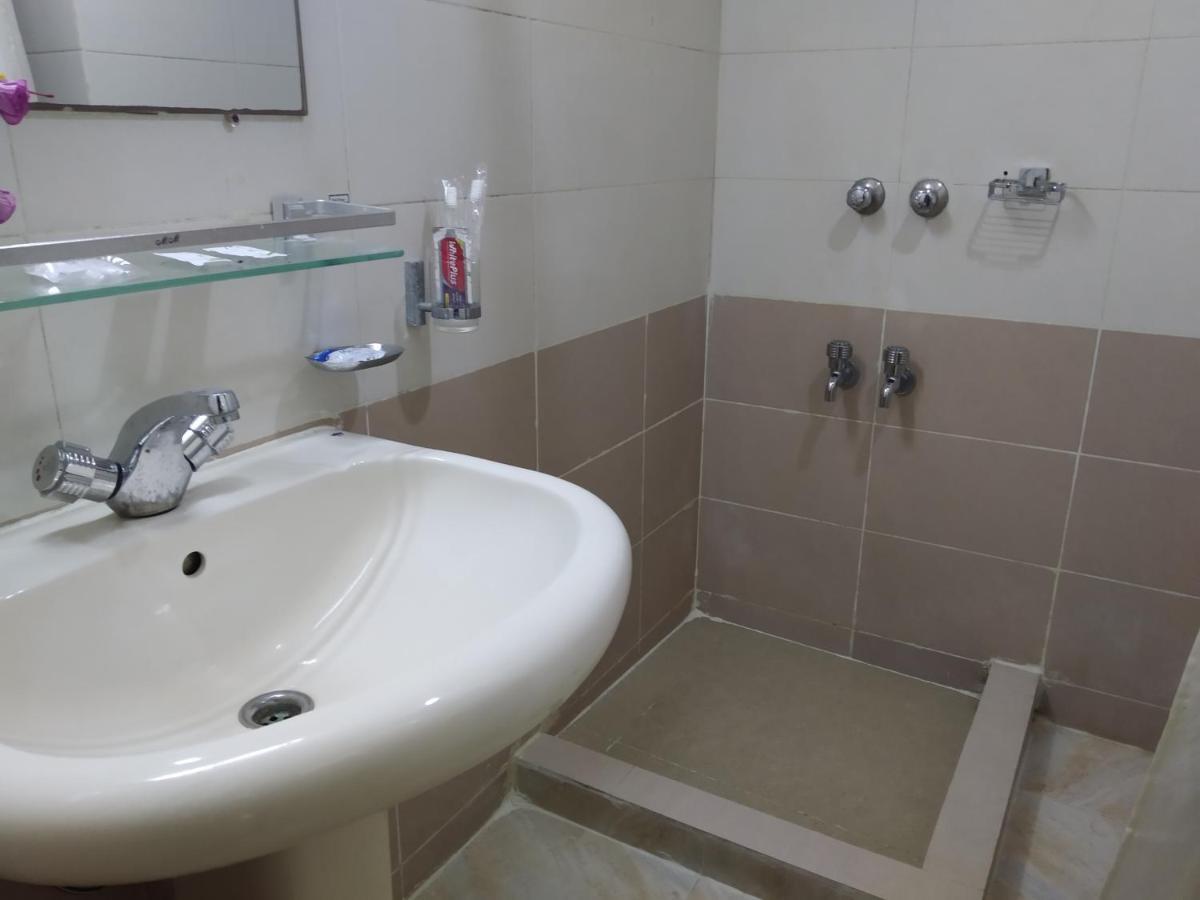 Tiger Garden Int Hotel Khulna Екстер'єр фото