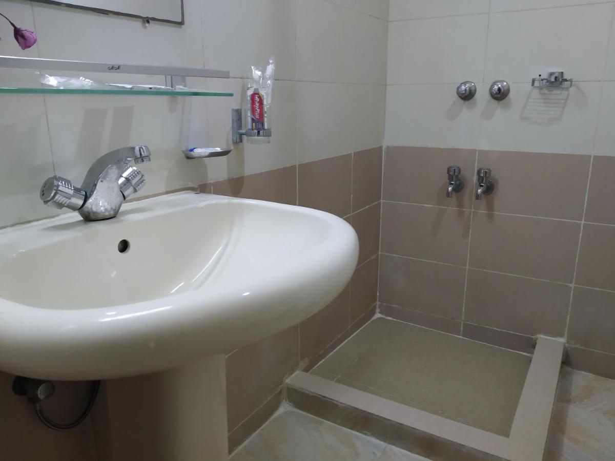 Tiger Garden Int Hotel Khulna Екстер'єр фото